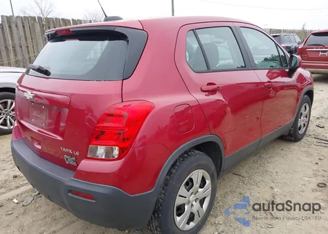 2015 Chevrolet Trax 1Ls z USA, uszkodzony, nr VIN KL7CJKSB7FB078919